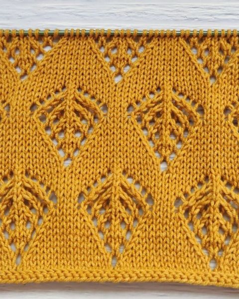 Point Feuilles au Tricot