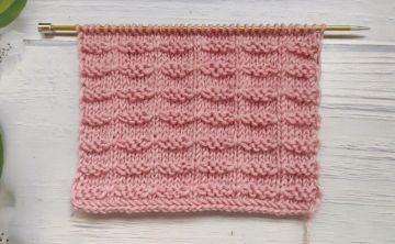 Point en Relief Facile au Tricot