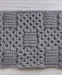 Point Cloqué de Damier au Tricot